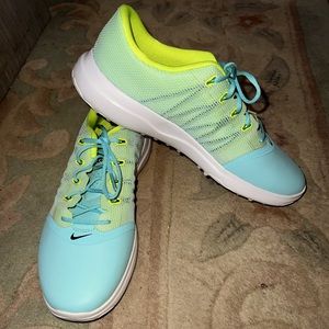 Women’s Nike Golf Shoes size 8.5
